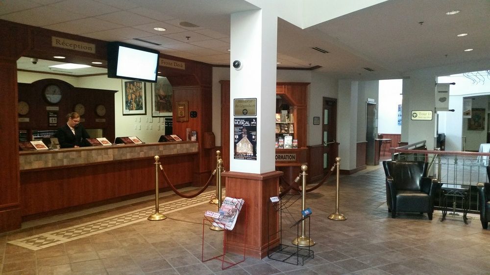 Hotel Le Montagnais Chicoutimi Exterior foto